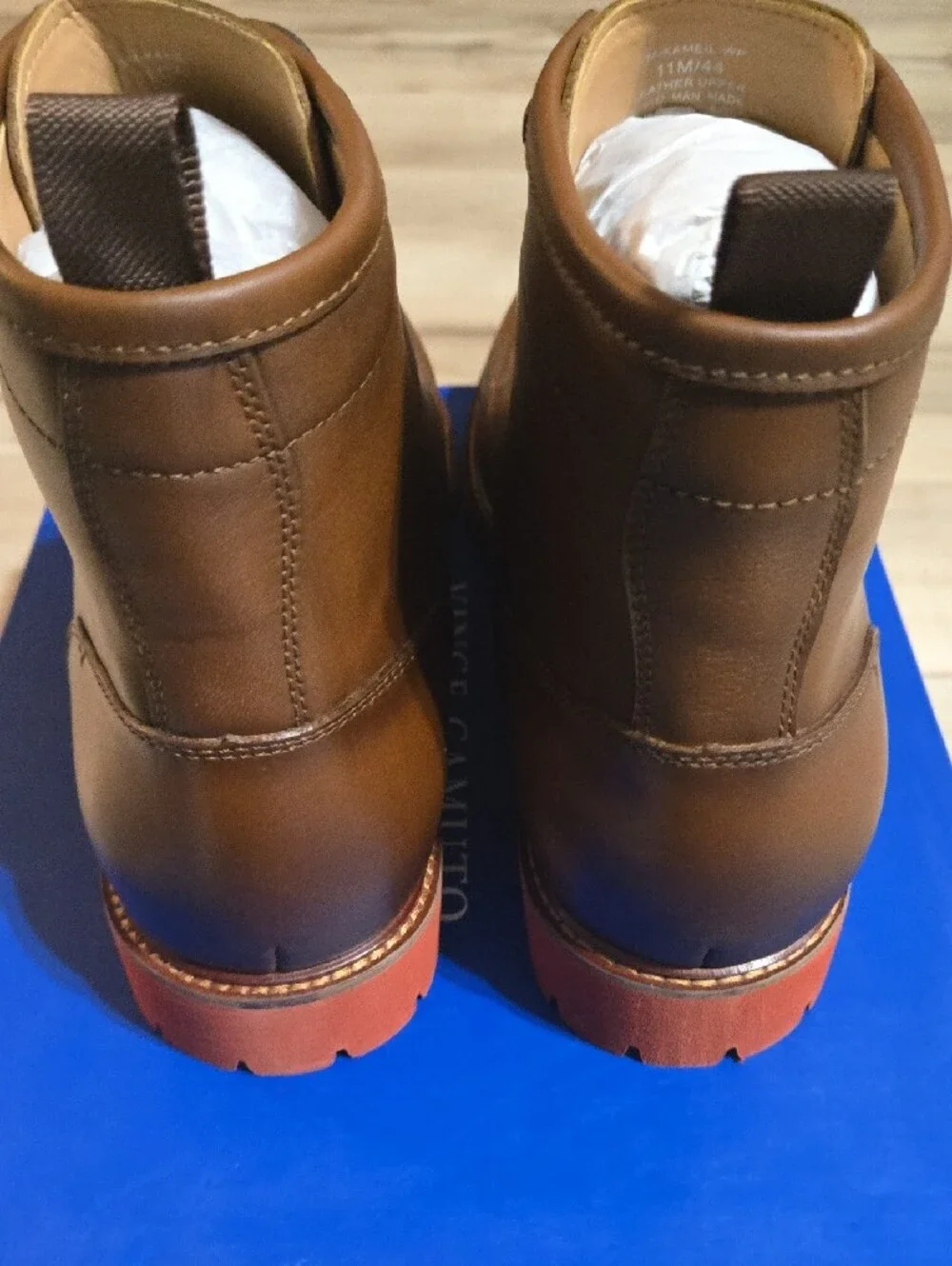 Vince Camuto Men's Chestnut Brown Leather Chukka Boots